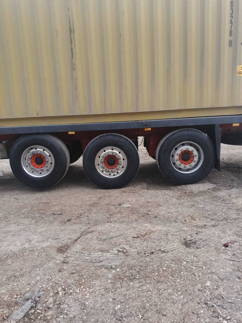 السلام عليكم سكانيا موديل 2003للبيع  محرك انجكتر 124مجفت جديد ترقيم باسمي جديد لل 30محدثه بجم  ولكززات  قماره مصبوغه سياره جاهزه ماتصرف عليهه دينار واحد تبريد شغال رتايدر بيهه چكه بصيطه بريد دسك عربانه حديثه مارسدس دسك جبير تخم تاير من الدعاميه للدعاميه حته دهم مبدل الهه السعر المطلوب 230وبيهه مجال مكان السياره بابل جبله رقم ***********
