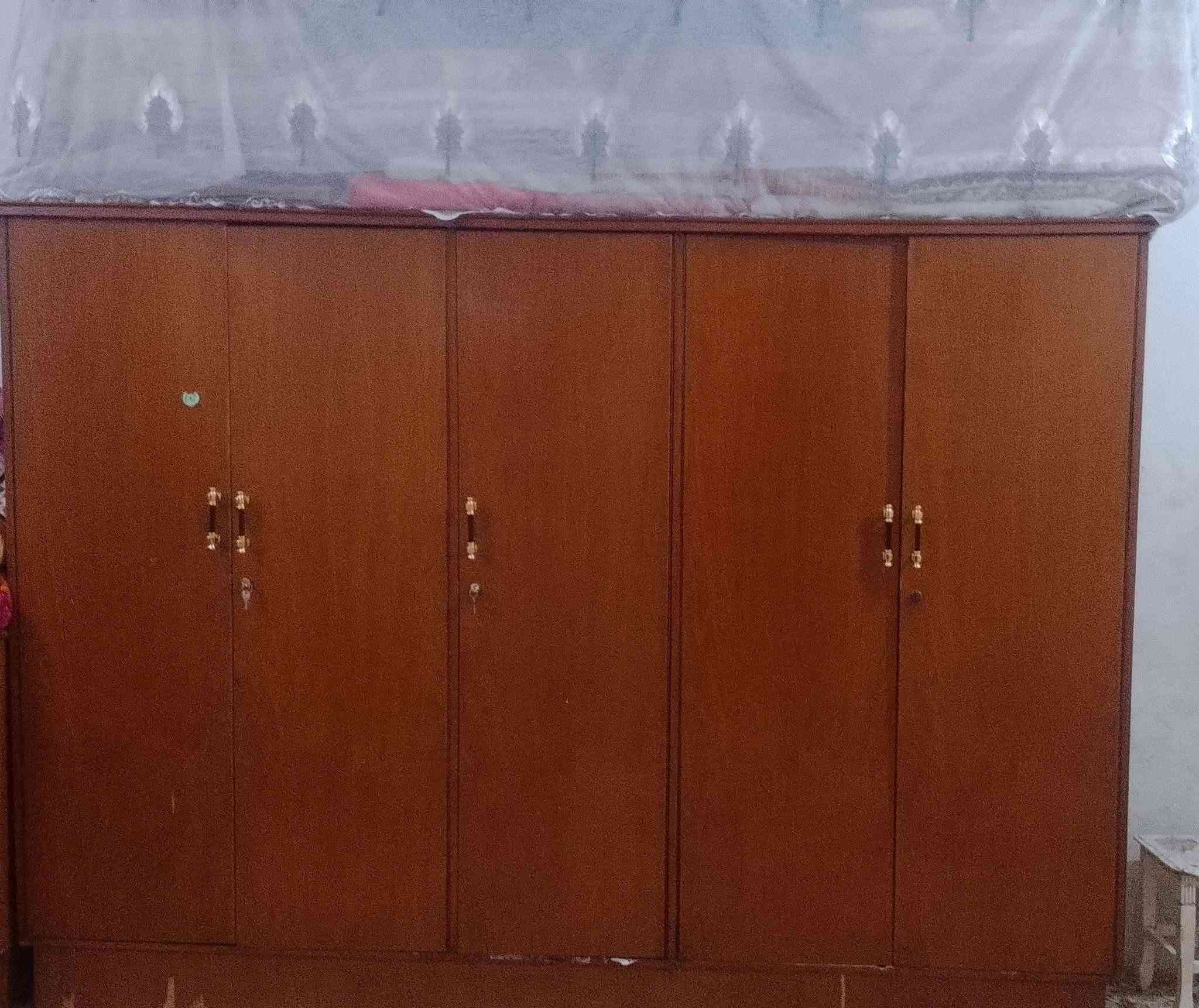 للبيع الكنتور وحده والباقي وحد واذا كلهن عادي


**إذا كنت صاحب هذا الإعلان وتريد حذفه لأي سبب، رجاءا أرسل رسالة إلى الدعم الفني**