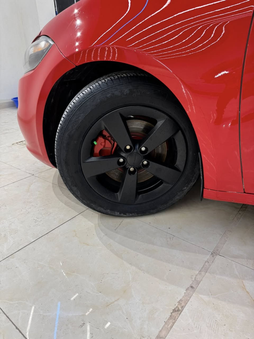 السلام عليكم
دارت 2016 للبيع
محرك 2400 جيدجدا
كير حداديه كهربائية كله تمام
رقم نجف- مكانه بابل 
سياره بيه اربع قطع صبغ ونص
فيتم بم عبوه كامل جديده
سعرها 77$
اتصال او واتساب 
***********
