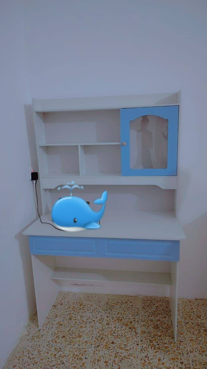 🔥ميز دراسة عمودي الوان 🔥
🔴خشب mdf 12mm 
🔴 لونين.  ازرق.   وردي 
🔴متوفر بقياسين
✅️قياس ١٠٠ سم ازرق فقط  ✅️ السعر 75 الف مع التوصيل
✅️قياس ١٢٠ سم ازرق + وردي✅️السعر 85 الف مع التوصيل


**إذا كنت صاحب هذا الإعلان وتريد حذفه لأي سبب، رجاءا أرسل رسالة إلى الدعم الفني**