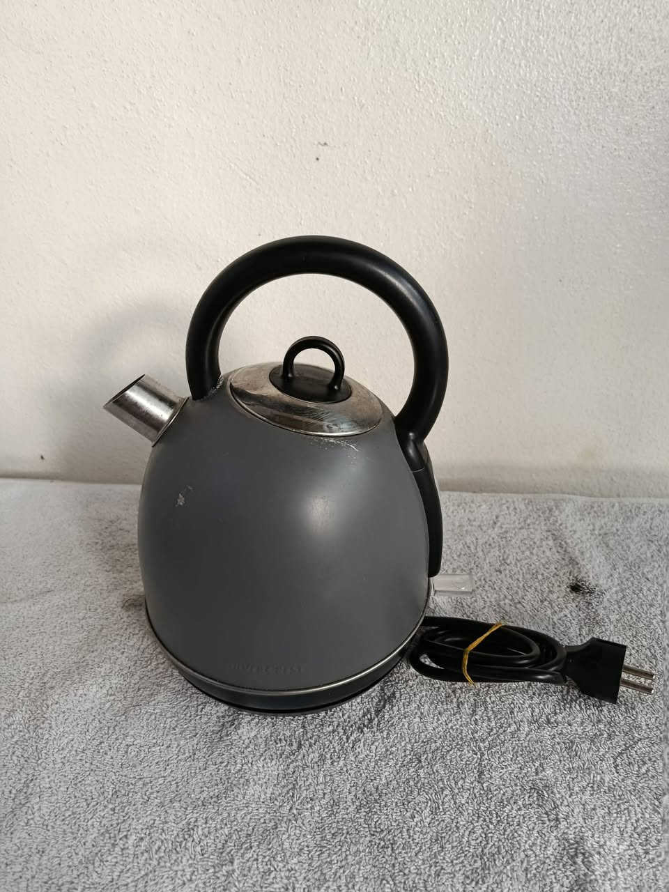 أجهزة كهربائية ومنزلية باله ألماني كهربائي مستخدم نظيف شغال شرط التواصل عالخاص التوصيل لجميع المحافظات


**إذا كنت صاحب هذا الإعلان وتريد حذفه لأي سبب، رجاءا أرسل رسالة إلى الدعم الفني**