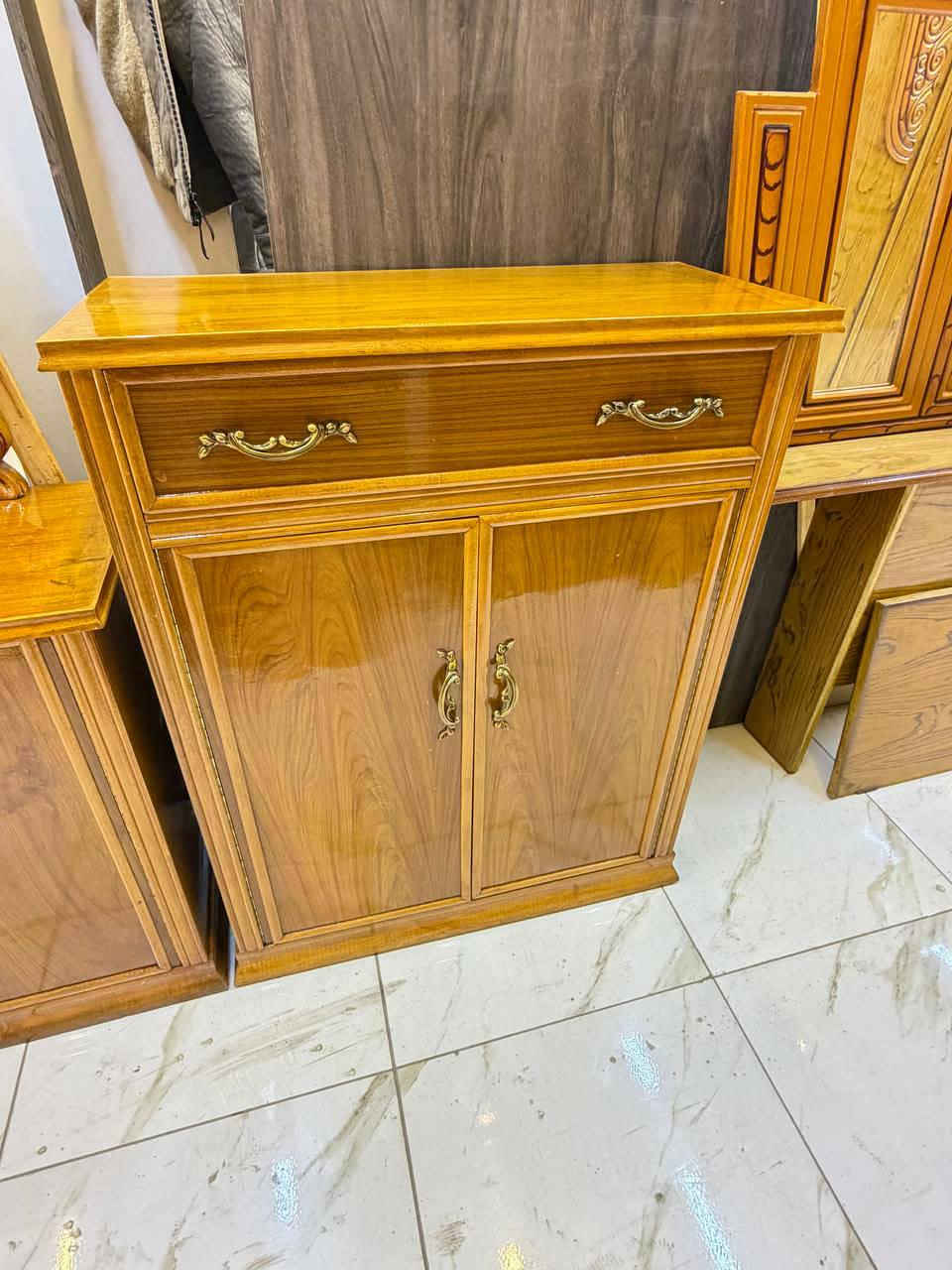 غرفة نوم مستخدمة نضافة 90‎%‎
صاج عراقي 
شغل ثقيل 
توج زان 
موديل سلايت 
كوالتي عالي 
ضهر جرجوبة 
سعرها مليون و400/مليون و300
شد و نقل داخل بغداد مجاني


**إذا كنت صاحب هذا الإعلان وتريد حذفه لأي سبب، رجاءا أرسل رسالة إلى الدعم الفني**