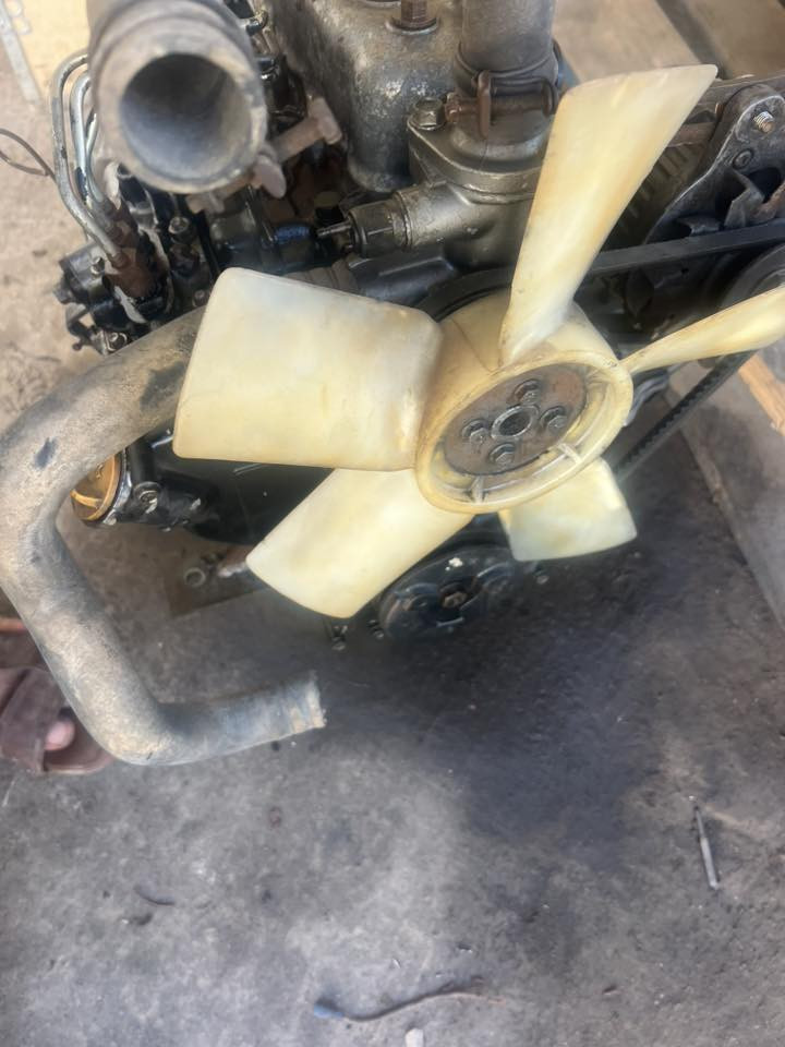 للبيع محرك ينمار حجم 74 شرط الشغل ت***********
