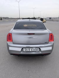 سياره للبيع وبامه 2017 داخله كندي بكتاب ضباط بيهه 3 قطع صبغ و قطعه تبد...