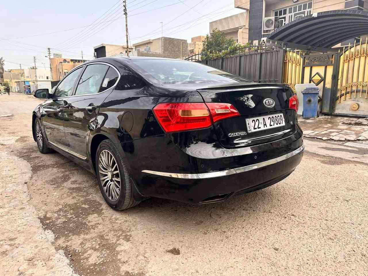 كيا كادنزا VIP خليجي 2012 فول مواصفات رقم اربيل باسمي ومكانه بغداد السياره جديده وبدون نواقص سعرها 115 ورقه للاتصال 
*********** بغداد, العراق
