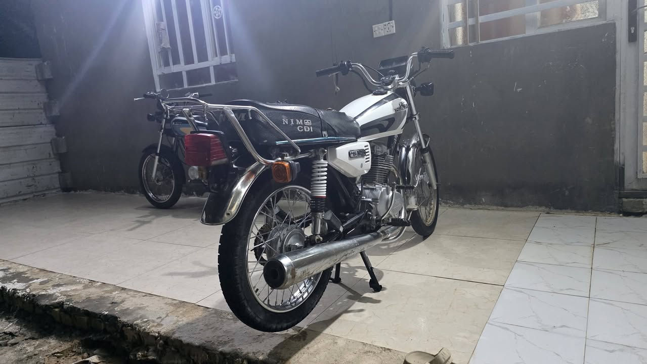 سلام عليكم اربعه كير اصولي اوراق كامله لبيع وكيل العارضي جديده دراجه سعر ٦٥٠ بيه مجال حك جيه


**إذا كنت صاحب هذا الإعلان وتريد حذفه لأي سبب، رجاءا أرسل رسالة إلى الدعم الفني**