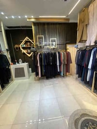 ملابس • للبيع