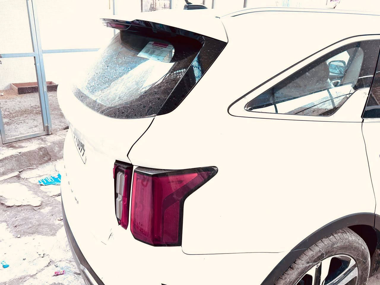 سورنتو مديل ٢٠٢٢ رقم بغداد خليجي 
٦ سلندر 
صندوق كهرباء 
وبعد هواي بيها مواصفات  
السعر 280$ وبيها مجال 
اتصال على هذا الرقم 
***********
