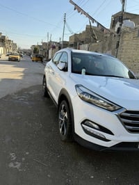 توسان خليجي   موديل 2017￼  ماشيه 145  مكينه 2000 دوش  رقم اربيل بسمنه ...