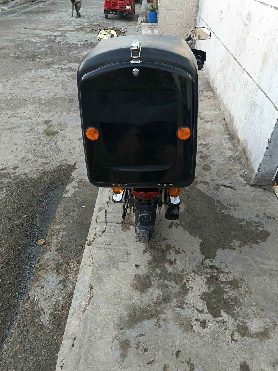 بوكسر لبيع جاهزة من كل شي اوراق مديل 2023 سعر 900بيه مجال  رقم ***********
