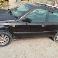 السيارة للبيع كولف موديل ١٩٩٣  كهربائيات كلها شغالة تبريد شغال ثلج مرا...