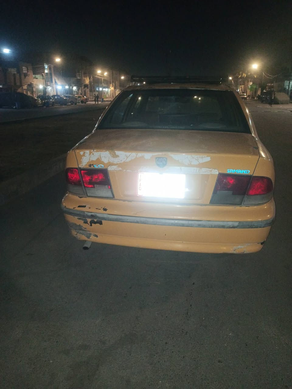 السلام عليكم اخوان سمند موديل
2010 محور كير ومكينه كورلا صدر امامي خلفي جديد دوس مصلحه سياره خير من الله نقصها بس جبنه مال كير بيها نضوح والحقيقه احلى من الصور كهربائيات كلها شغاله لايت زنون اصلي زوج تاير جديد 
السعر 30 وبيها مجال حك الجيه وهذا رقمي ***********
