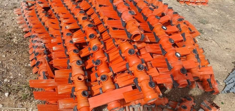 يوجد. مرشات عصفوريه للبيع الكمية خير من الله صناعه تركيه الاصلي مستعمل شهرين فقط نضافه 95٪ للاستفار على الرقم التالي ***********
