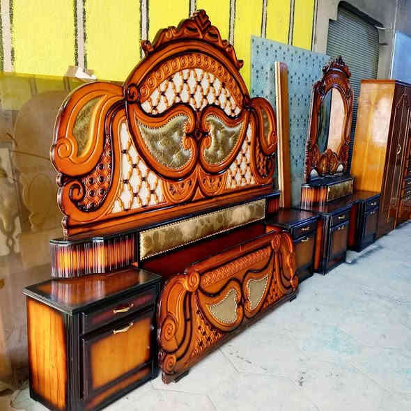 غرفة نوم مستعمل نضيف جداً وشغل ثقيل السعر 850الف فقط ويا نقل وشد العنوان حسنكوي مقابيل اعدادية تلعفر للاستفسار ***********
