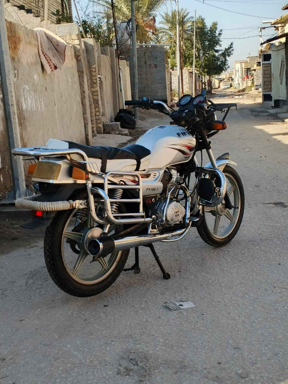 السلام عليكم فيوم مديل 15اوراق اصولي كبل ترقم مكفوله محرك مامفتوح كهربائيات كلها شغاله جاهزه من كلشي سعرها 650وبيها مجال ومراوس هم ترهم مكاني بسكندريه ***********
