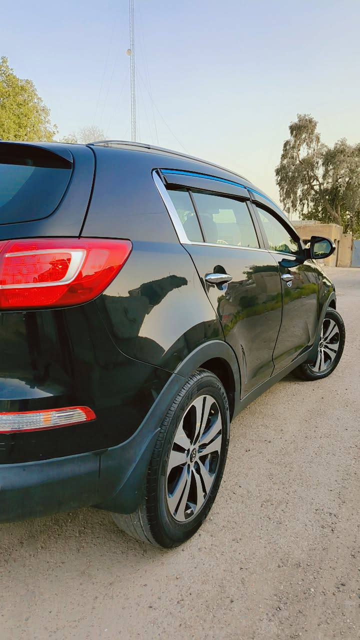 سبورتج 2013خليجي سياره مكفوله من صبغ والضربه 
فول مواصفات فتحه بنوراما كشن جلد سياره نضيفه بمعنه الكلمه تخم تاير حداديه كوله جديد رقم اربيل سنويه بأسمي ممتواجد عل فيس سعر 123$
 تصال***********
