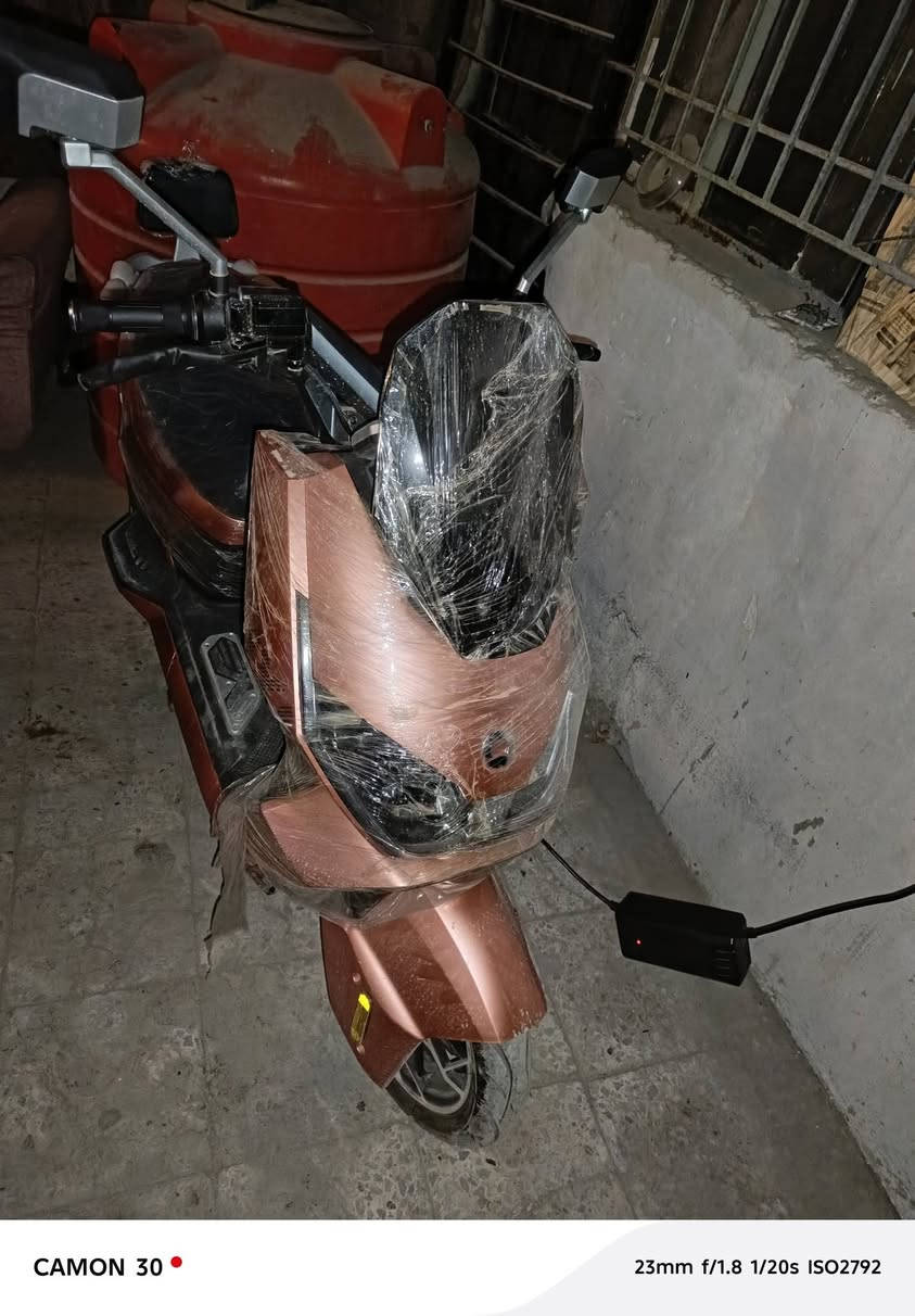 السلام عليك دراجة شحن للبيع السعر 1400000للتواصل***********
