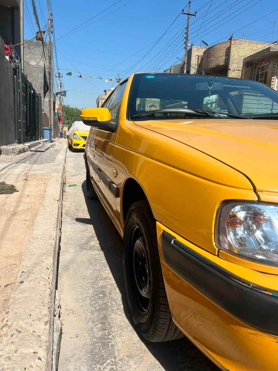 السلام عليكم بيجو بارس موديل ٢٠١٥ سيارة حلوة مكفولة عدة قبغ جنطة مبدل  مال تفصيخ ونص الجاملغ الخلفي كير مكينة تبريد خير من الله السعر ٤٥ العنوان بغداد العبيدي الاتصال ***********
