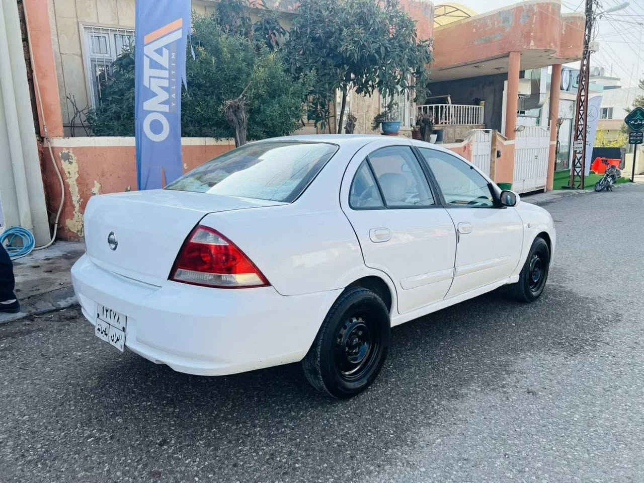 سەنی2009ئۆتۆماتیک  سبی بەفری کامل بۆیاخ ساردوگەرم لەجێگا فول مواسەفات ناوزەرد جوار جام کارەبا عەینەک ئاوێنەکارەبا سویج کۆنترۆڵ جوار تایەی تازەیە لەژێرە  سەنەوی تا2027تازەیە بێشەوەی لێدراوێکی هەیە ماباقی لێدراوی نیە وەرگەڕاو نیە بێ مەسروفەزۆر باکە کامل کارەبا بەشەرت گێڕو مەکینەی نەکراوەتەوە220هەزار ڕۆشتووەقفڵی69$هەڵبجە ***********.  *********** حلبجة, السليمانية
