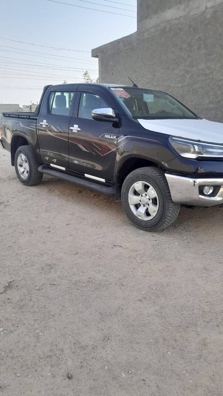 للبيع تيوتا هايلوكس فوريل2023
فول كير عادي 
كفاله عامه 
رقم بغداد انكليزي ب اسمي 
السعر 285 
مكاني كربلاء 
للأستفسار ***********
