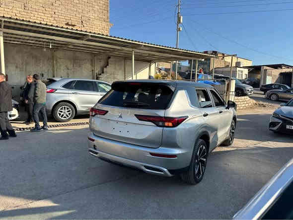 اوتلندر 2024عام صبغ بدون دواغل بدون ارباك مواصفات فول فول بس بدون فتحه سعر155مكان سياره عقره *********** اكر
