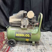 كبريصر مال صبغ البيع  ما مفتوح و لا متعوب مشتغلين بي مره واحده سعر خاص...