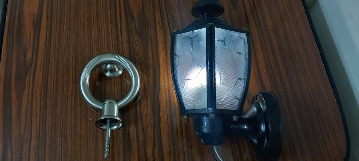 كشاف كبير وقوى يصلح لجميع الأبواب ومعاة طراقة تقيلة تصلح لجميع الأبواب أيضآ الاثنين للبيع ب٥٥٠ج بالشحن


**إذا كنت صاحب هذا الإعلان وتريد حذفه لأي سبب، رجاءا أرسل رسالة إلى الدعم الفني**