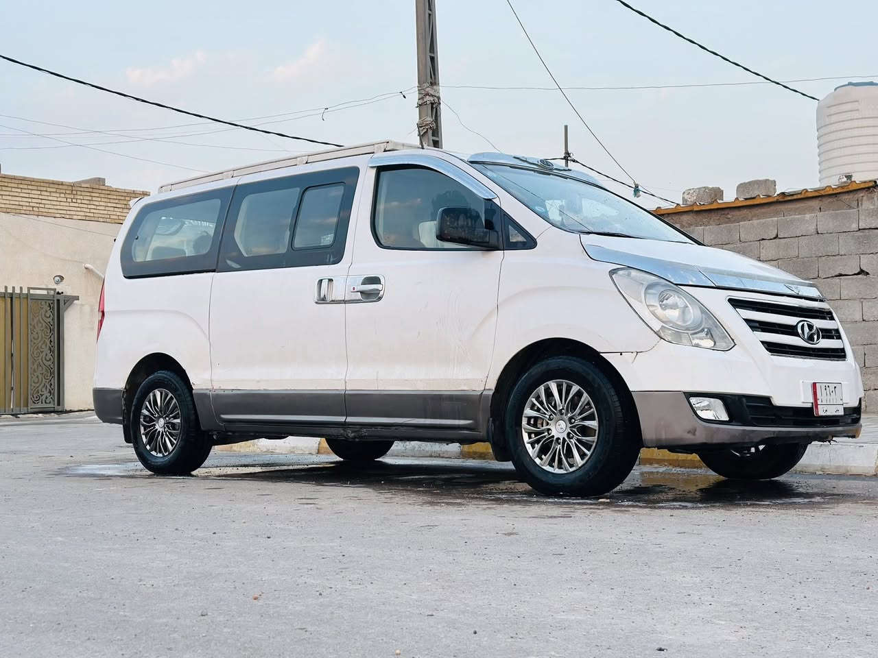 السلام عليكم ستاركس2012مفتوح  سونار موجود بصور اللبيع او المراوس بمسكر 12/11
سنويه إنكليزي باقي بس رقم 

مكاني واسط قضاء الحي 

رقم الهاتف   ***********
