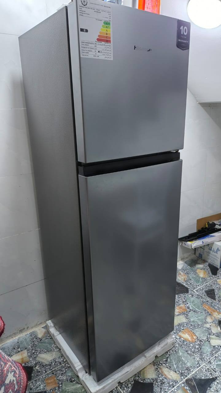 سلام عليكم عندي ثلاجه الايسنس للبيع جديده بمعنى الكلمه استخدام قليل حجمه ١٠ قدم شغال  على فحص مكاني بغداد البياع شهداء نهاية شهداء يحب يتصل على هذا رقم ***********
