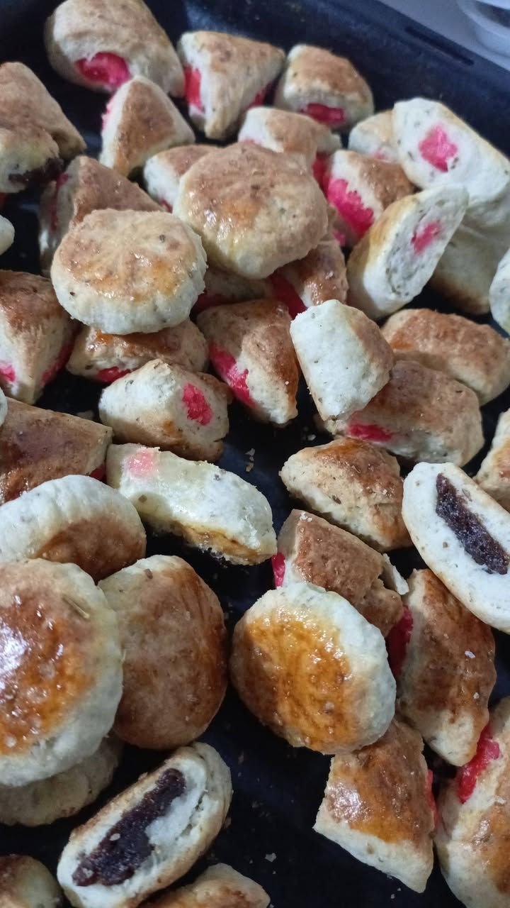 خبز بيت 30ب5الاف خبز شعير 20ب5الاف كليجه الكيلو ب7 المكان الامين الثانيه قرب مركز الشام الطبي لايوجد توصيل للحجز واتساب ***********
