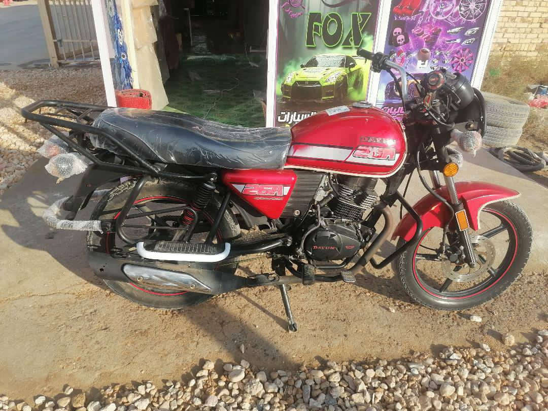 السلام عليكم للبيع او مراوس 
دراجه دايون نفخ موديل 20 كاملة ما بيها نقص 
(اوراق اصولي وكمرك بيها)
كهربائيات كلها شغاله حتى دشبول 
#مكاني بابل الحمزة الغربي  
***********
دراجه مابيها نقص 
والي عنده مراوس عادي نتراوس
