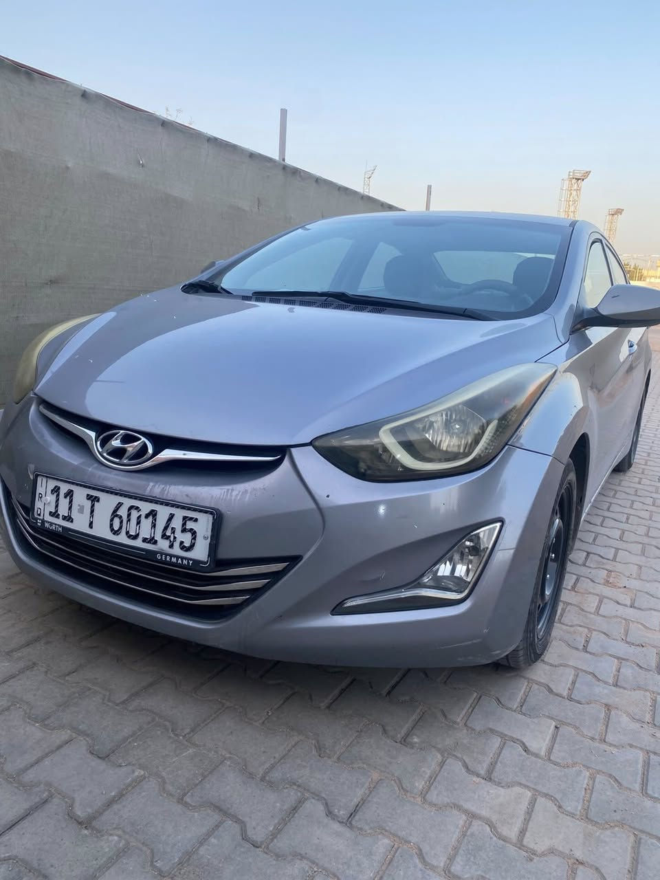 السلام عليكم
السعر المقدس ( 90 ورقه) يعني 9000$‼️بيها مجال بسيط
النترا وارد امريكي 
سونار موجود ويه صور السياره بيه تفاصيل كامله …
موديل 2016
مكان السيارة / النجف الاشرف
للاستفسار واتساب فقط ***********

