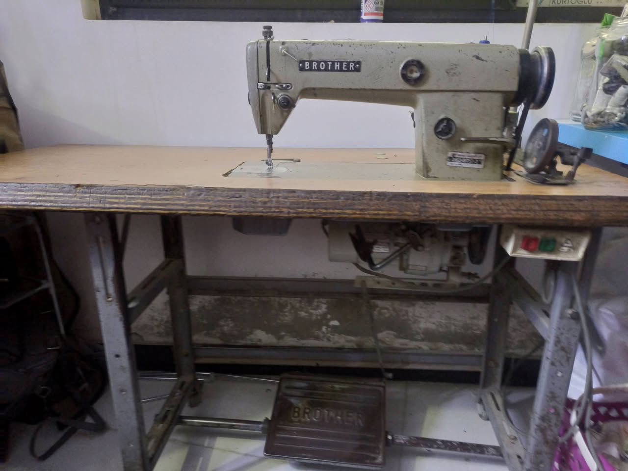 للبيع قيمها اذا تشتري


**إذا كنت صاحب هذا الإعلان وتريد حذفه لأي سبب، رجاءا أرسل رسالة إلى الدعم الفني**