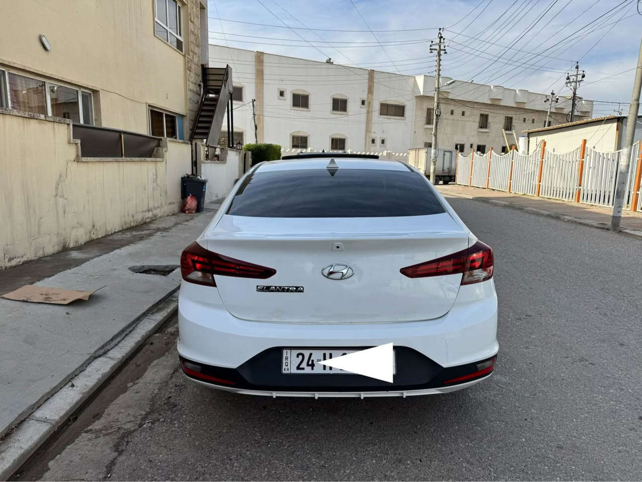 النتر 2020 وارد امريكي 
داخله كلين
بيها حادث بالعراق بالصندوق
بيها تعديل بارد باالصندوق وبالحوض
محرك 20 دوش 
كير AT
السياره (بدون صبغ)
بيها فتحة سقف
وبصمه تشغيل وبواب
رادارات امامي وجانبي 
تحديد مسار 
السياره ماشيه 91 كيلو متر 57ميل
السياره فول بدون جلد
مكان السيارة اربيل
للاستفسار 
***********
***********
السعر 147 أربيل, العراق
