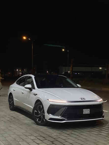 السلام عليكم 
هونداي سوناتا 2024
الشكل الجديد حرة بدون رقم منفيس بأسمي انا المستورد
ماشيه 40 الف 
مواصفاتها :-
بصمه تشغيل + بصمه ابواب 
شاشه ديجتال متصل كامل 
كيلو متر ديجتال 
كير تعليك ب الستيرن
تحكمات فول 
تدفئه كشنات 
كروس سرعه 
تحديد مسار الطريق 
لد امامي مع ترحيب عند التشغيل
لد خلفي 
ويل كروم 
رادارات  اماميه وخلفيه وجانبيه 
بعد بيها مواصفات هواي 

السياره فول مواصفات عدا البانوراما 

السعر :- 180 وبيهة مجال 

حادث السيارة تبديل قطعة وحدة بنيد ونفس الون تفصيخ السيارة بدون صبغ ولا معجون ولا دواخل ولا شاصي  كل الغراض مشتريهن تفصيخ ونفس المديل 
السيارة جديدة  وبلعافية ع ياخذهة 

صار بيهة خسفات بسيطة بلقمارة بسبب التحميل او الشحن من امريكا   

تويه مغلف القمارة اسود للجمالية تكدر 
قبل لا تشتري نشيل التغليف
***********
