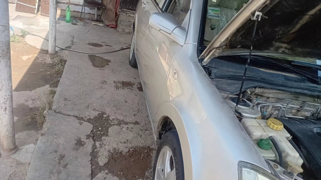 من رخص مدير الكروب المحترم شيري اي فايف خصوصي  رقم بغداد بسمي تحويل مباشر  موديل 2013مكفوله قطعتين تبريد  كيرمحرك صدر كله تمام بيه مشط ستيرن يذب دهن  جبن غير شي مااعرف رقم الهاتف ***********
