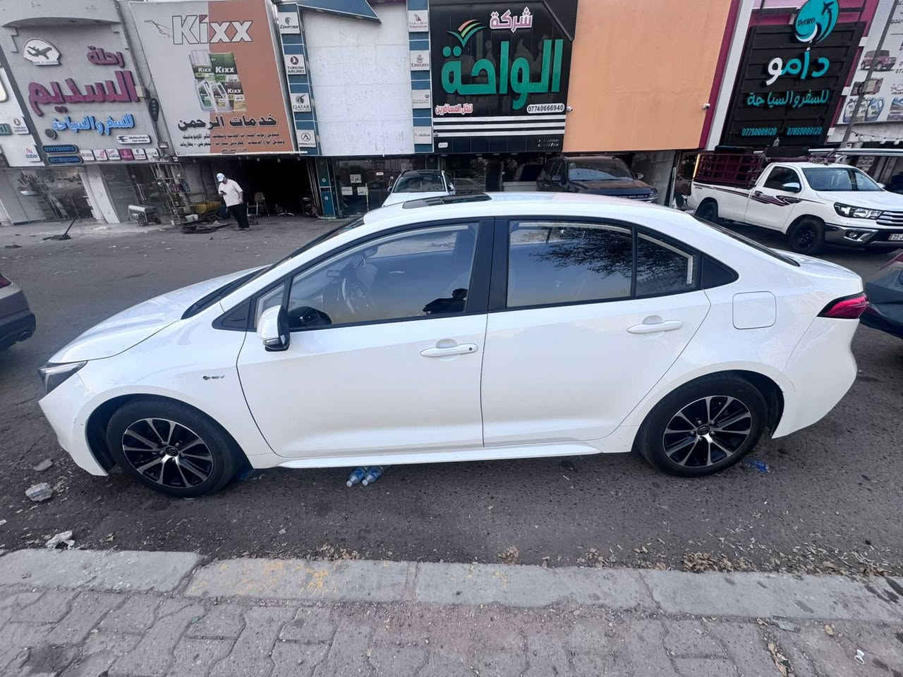 🚗 للبيع | تويوتا كورولا هايبرد 2025

✨ المواصفات:

✅ محرك 1800 سي سي هايبرد اقتصادي
✅ ممشى 26 ألف كم فقط
✅ فتحة سقف سلايد
✅ نظام رادار متطور
✅ مقاعد مخمل أسود
✅ جنوط قياس 17 إنش
✅ مواصفات S الكاملة المعروفة من تويوتا

🔹 السيارة تراي زيرو
🔹 جاهزة بالكامل ولا تحتاج أي مصروف

💰 السعر: 145 مليون دينار
(مجال للجادين)

📍 الموقع: بغداد – المنصور او حي الاعلام 

📞 للتواصل:
***********

#كورولا_2025 #كورولا_هايبرد #تويوتا #سيارات_بغداد #للبيع #كورولا_S

