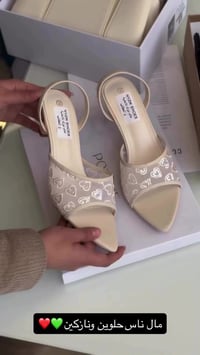 الملكة • أحذية • شنط