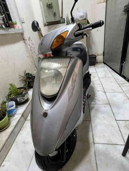 السلام عليكم للبيع بريز منشى { ياباني } الدراجه حلوه ونضيفه كهربايات كلها شغاله تايرات جدد الكفرات كلها ختم واحد شلعه ومعدل كلش حلوه نكره سلف بكل وكت جيب فيتر وتعال افحص السعر {600} وبيها مجال قليل ( بغداد الكريعات )***********
