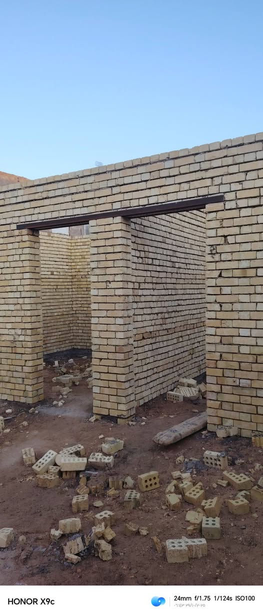 خلفه بناء درجه اولى استلام مهندس في النجف الاشرف
الاتصال ***********
