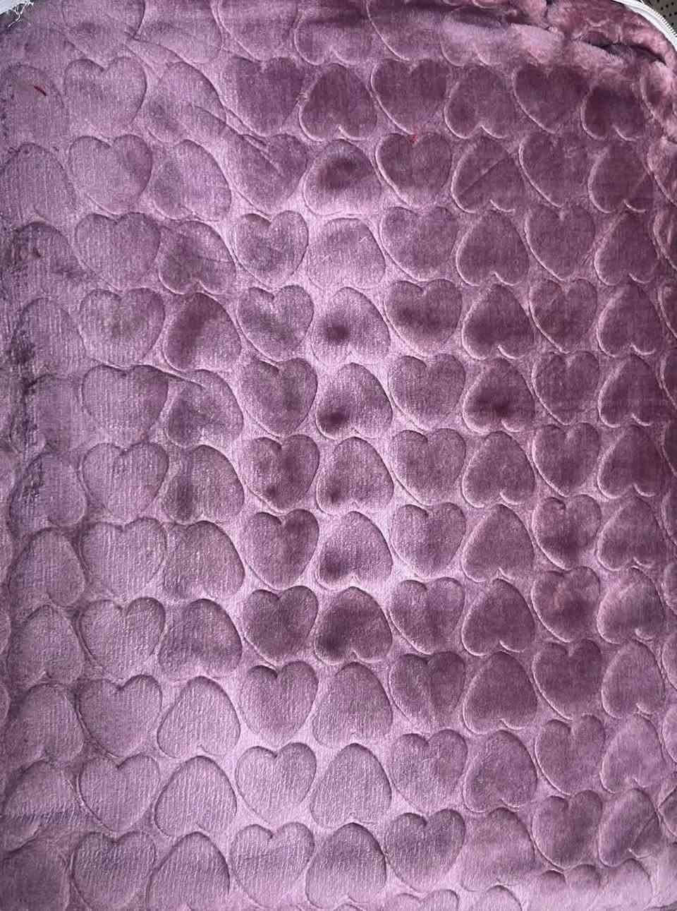 شتاء رائع ومميز مع مفروشات
 جنه 😍😍

جديد بطانيه ساده حفر قلوب 
كوالتي عالي جداً خامه ثقيل 😍

قياس 230*200 
الوزن 4 k
 
شكرا" لاختياركم منتجاتنا 
يوجد توصيل جميع المحافظات


**إذا كنت صاحب هذا الإعلان وتريد حذفه لأي سبب، رجاءا أرسل رسالة إلى الدعم الفني**