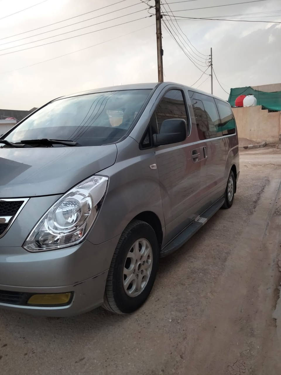 السلام عليكم ستاركس مسكر موديل 2014لون بحري مكينه سبلاين بيهة 3قطع  تبديل سعر185 وبيهة مجال   دواخلهة نضيفه تبريد ثلج  وحلوه سياره خير من الله الاستفسار على هاذ الرقم  ***********
