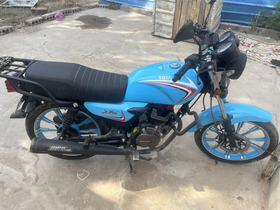 دراجه شنك للبيع 2025 جديده صارلي شهر ماخذها جديده كلش مماشيه وسعر مناسب مكاني كربلاء ***********
