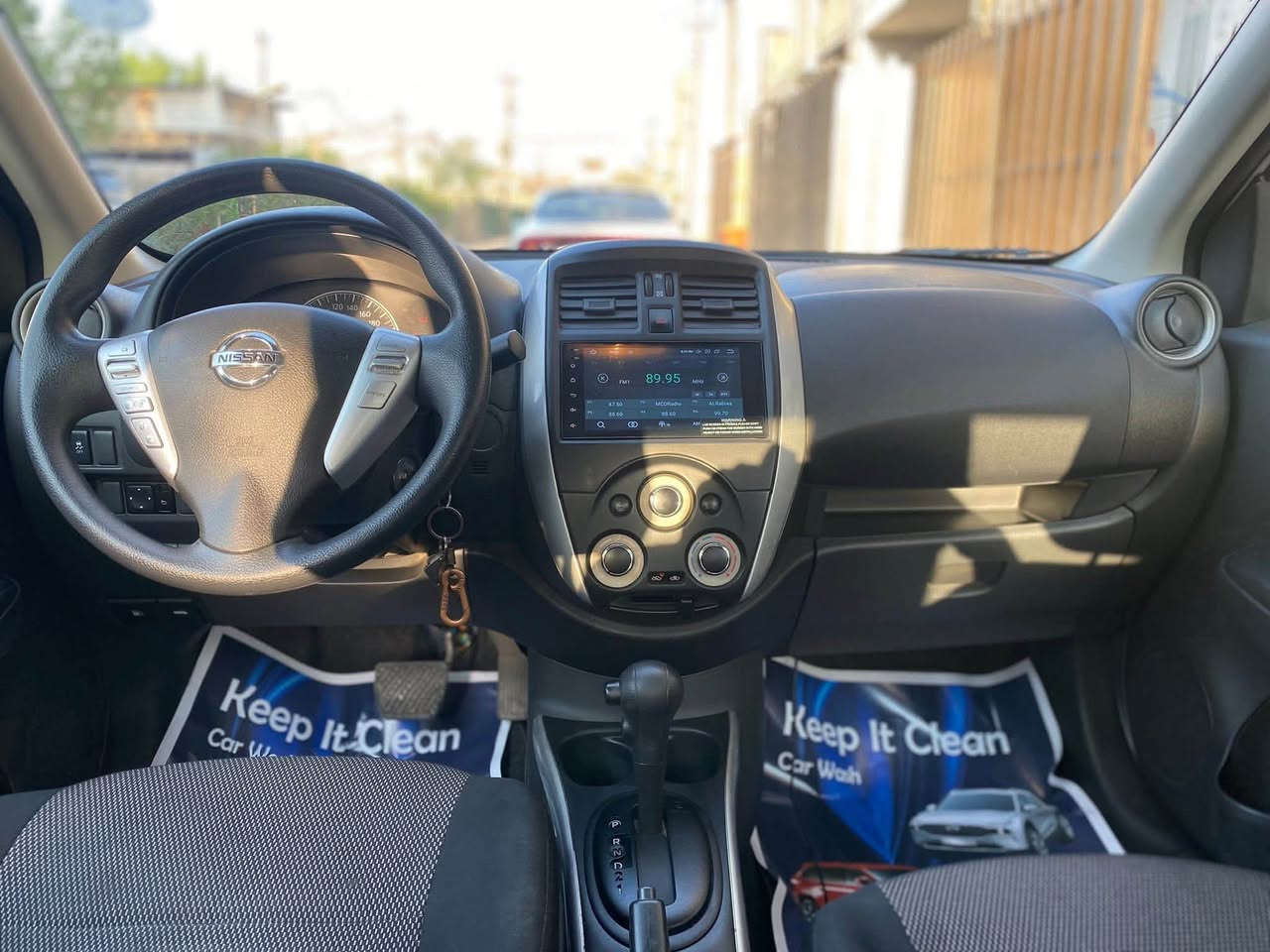 للبيع نيسان سني موديل ٢٠٢٥ مصري 
ماشية ٥٠ الف 
رقم أربيل باسمي السنوية 
مكفولة من الضربة والبارد والصبغ 
بيها طخة بالدعامية الامامية ومسويها وكم رصعة وخدوش بسيطات 
مواصفات كاملة 
السيارة نظيفة وأحلى من الصور 
السعر ١١٩٠٠  بيها مجال 
للاستفسار رقم او واتساب ***********
