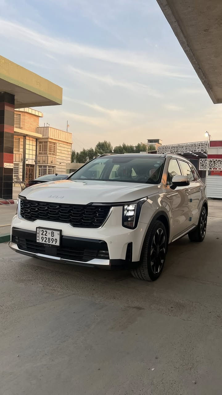 السلام عليكم
للبيع كيا سورنتو 2024  
V6 3500 cc
السيارة فولل عدا ال ٤ كامرات والكشنات الجلد 
مواصفات السيارة 
داتا شو 
كراسي كهرباء الاثنين 
بانوراما 
اوتو هولد 
درايف مود 
هاند بريك بصمه 
تشغيل عن بعد 
اناره داخليه لد 
حساسات 360د 
حساس مطر 
كير ماوس 
عداد دجتل 
اناره محيطيه متغيره 
مري تعتيم ذاتي 
ماشيه 30,000 km
٣ قطع تبريد 
السيارة ٧ راكب 
السيارة جديدة وماخذها زيرو على ايد وحده 
سعر السيارة 318ورقه 
للأتصال ***********
