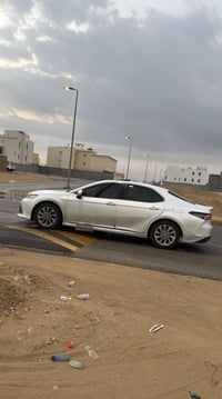 القائم-عنه • سيارة حديثة • راجعة بنفس اليوم