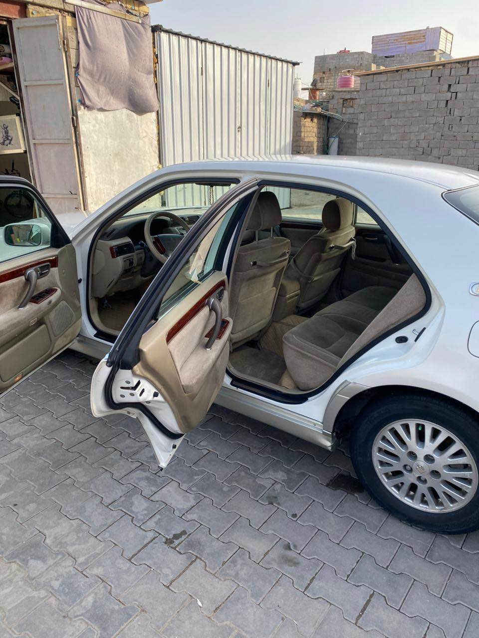 سيارة ملكة ادوات مكصوصة جنطه سعر 30وبيها مجال شبة جديده عنواني بصرة الأصمعي القديم رقم التواصل *********** Singapore
