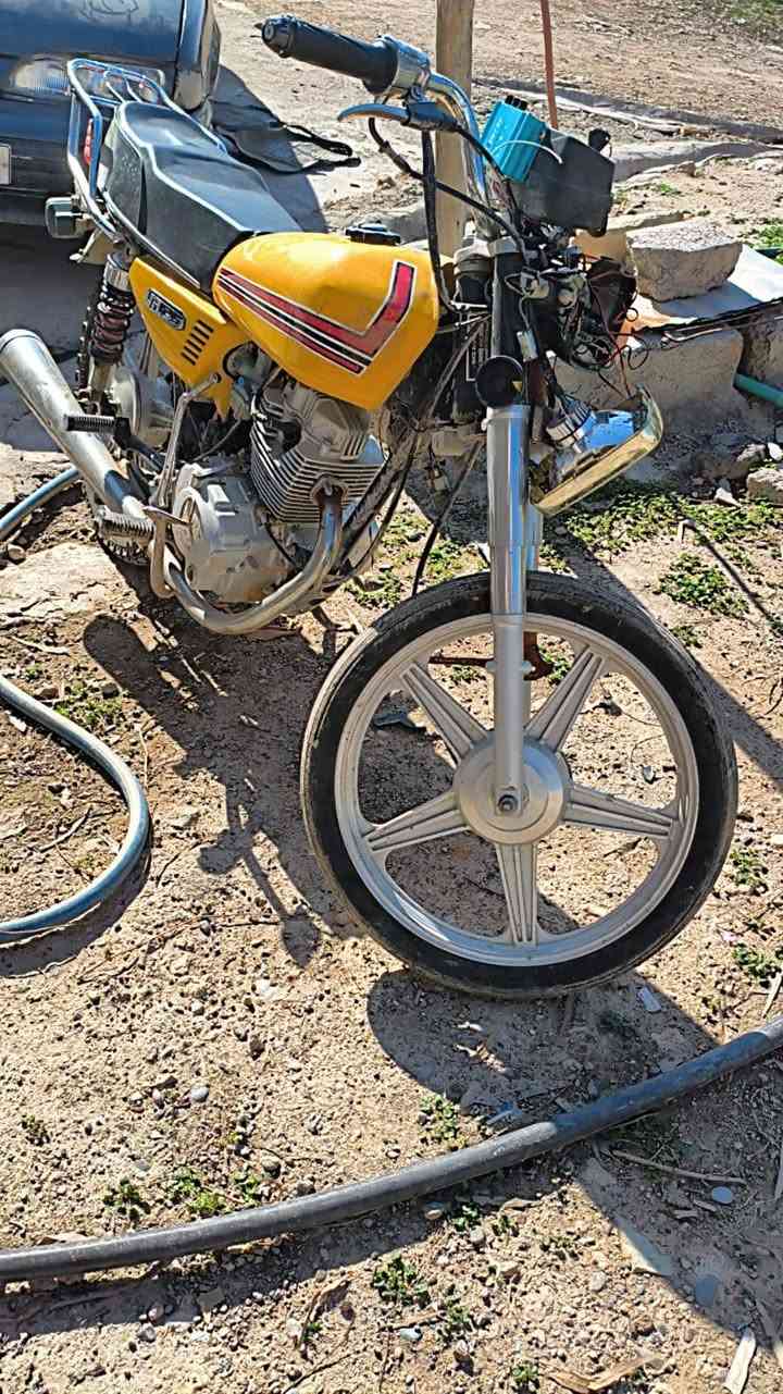 ماطور لبيع موديل 18
محرك شرط انطيك برغي مامفتوح فقط رايدلو شويه ترتيب
دشبول واشير فقط ماطور نشط خمسه كير
سعر مناسب 400 بيع مستعجل ***********
