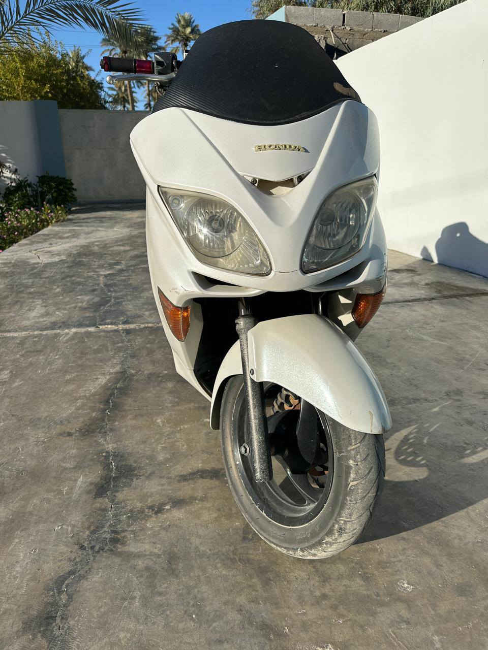 سلام عليكم فورزه 0/8البيع مكفوله مكينه بس كير عادي ملغي  العنوان ديالى شهربان ***********
