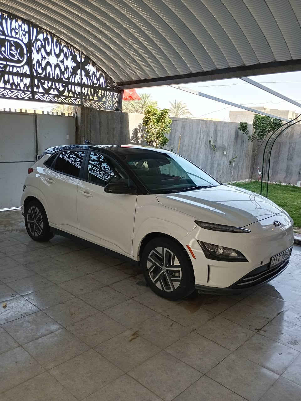 هونداي كونا موديل 2023 كهرباء بلكامل 
 سيارة نظيفة جداً وجاهزة بدون أي مشاكل،  
تمشي بالشحنة الواحدة 
حوالي 450 كم

💎

المواصفات:
شاشة كبيرة
تشغيل بصمة
تدفئة
فتحة سقف
رادار 360 درجة
حساسات أمامية وخلفية
مرايا مع رادار
تحكم بالسكان مع رادار
نظام قيادة شبه ذاتي
عداد إلكتروني
التحكم بقوة البطارية
شاحنين (عادي + سريع)
تبريد مقاعد
قير بيانو
السيارة كهربائية بالكامل وكل شيء فيها يعمل بدون أي خلل
عنوان السيارة بابل مركز المدينة 
السعر 135و بيها مجال 
رقم التواصل :-:-: ***********
مصطفى الشمري

